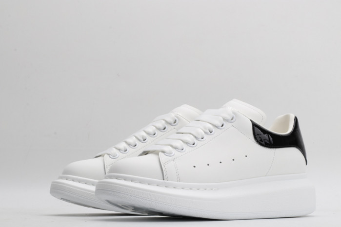 ALEXANDER MCQUEEN OVERSIZED