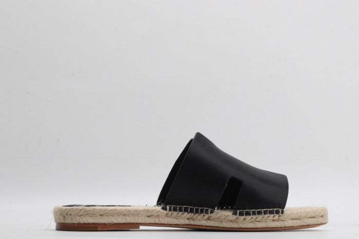 H**mes sandals