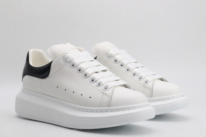 ALEXANDER MCQUEEN OVERSIZED