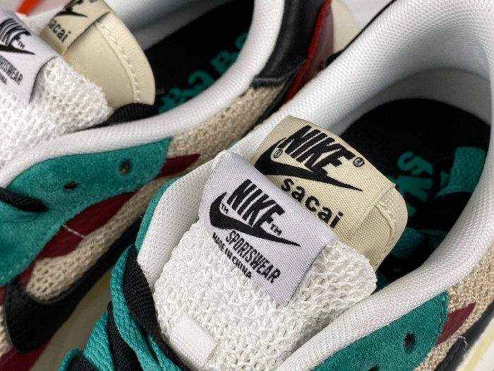 NIKE X SACAI LD WAFFLE BLACK NYLON UK 14 US 15 BV0073-102