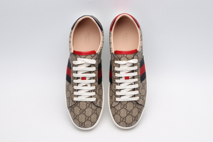 G*u*i  platform sneaker