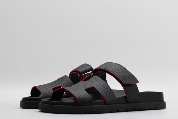H**mes sandals