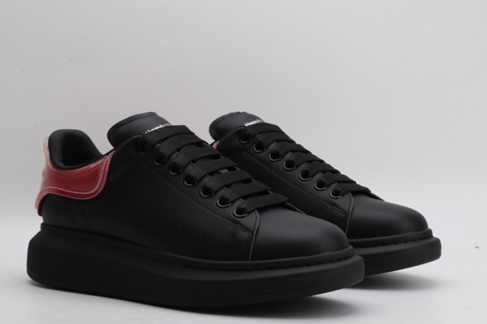 ALEXANDER MCQUEEN OVERSIZED