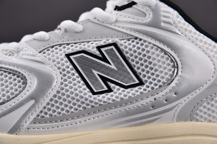 New Balance MR530TA