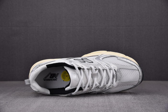 New Balance MR530TA
