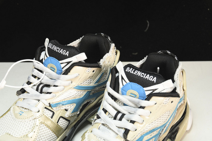 Ba*len*cia*ga -runner