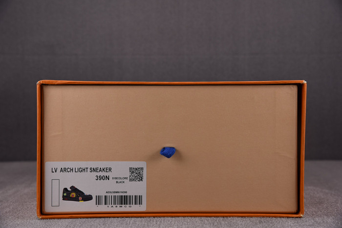 LO1_VTS SNEAKER