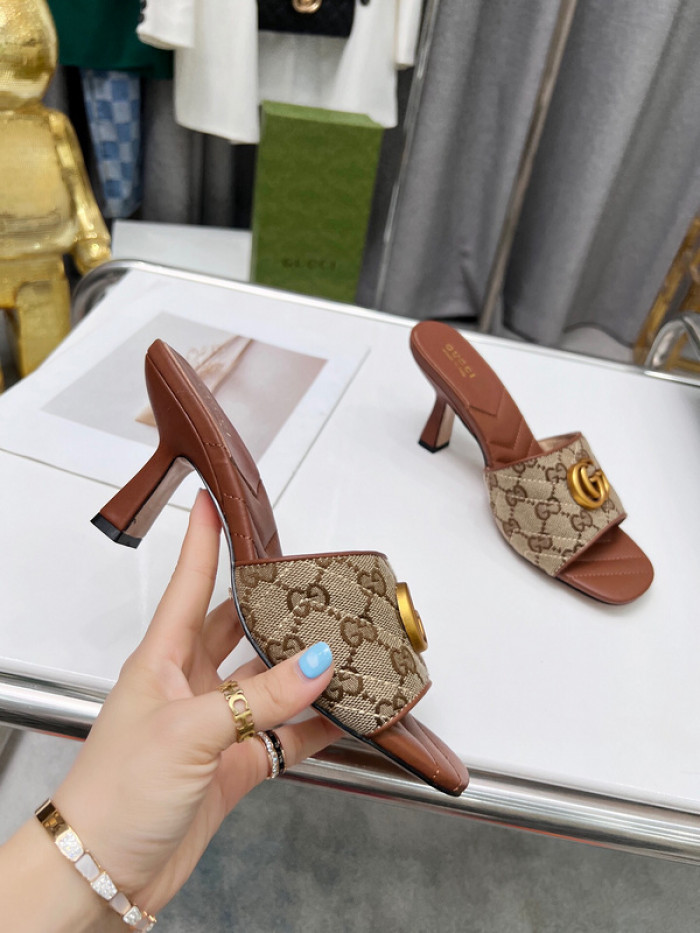 G*u*i heels