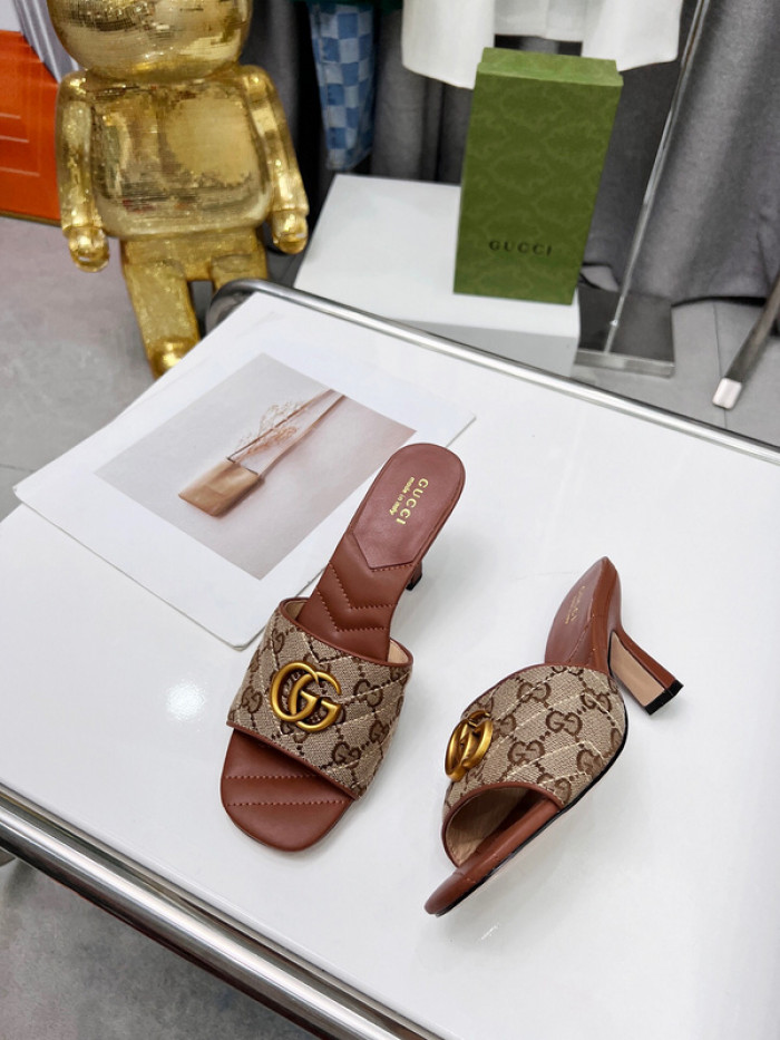 G*u*i heels