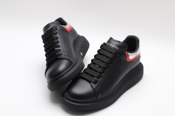 ALEXANDER MCQUEEN OVERSIZED