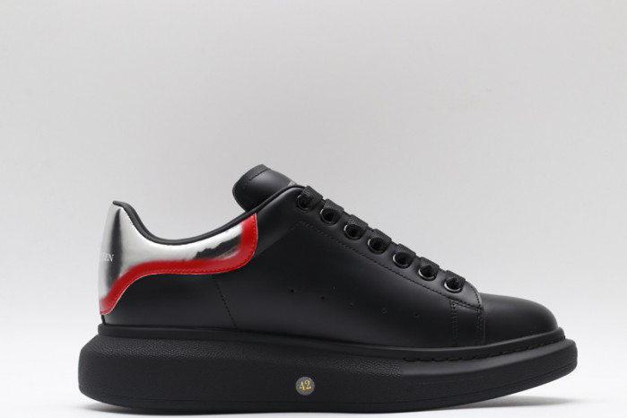 ALEXANDER MCQUEEN OVERSIZED