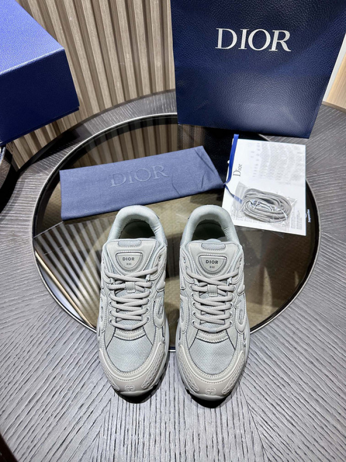 DIO B30 LowTop Sneaker