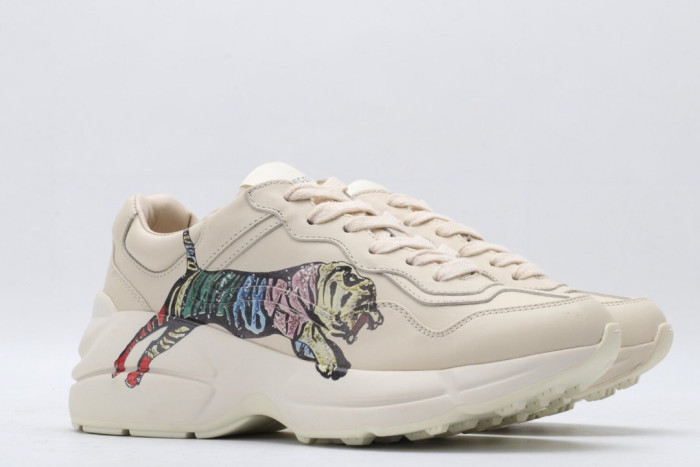 G*u*i rhyton  leather sneaker