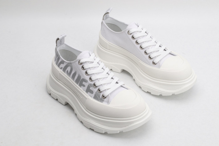 Alexander McQueen Tread
