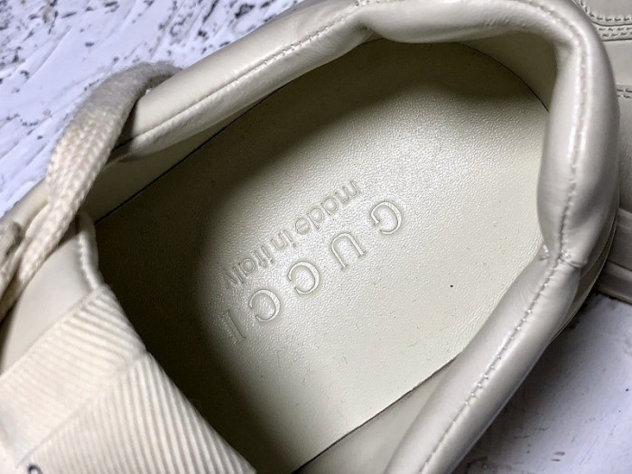 G*u*i sneaker