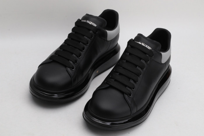 ALEXANDER MCQUEEN OVERSIZED