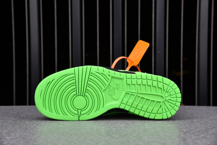 Off-White x Air Rubber Dunk