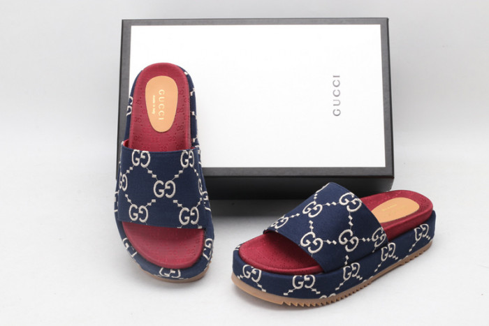 G*u*i sandal