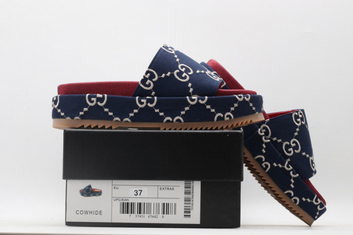 G*u*i sandal