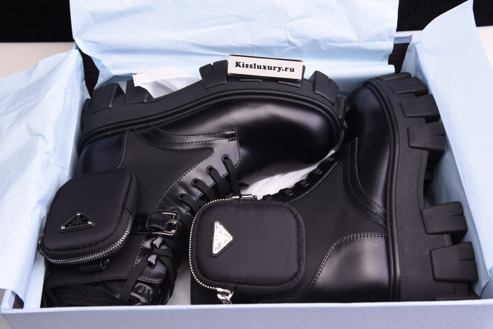 Pra*a 2020ss boots