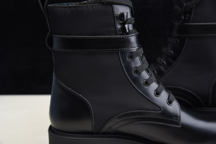 Pra*a 2020ss boots