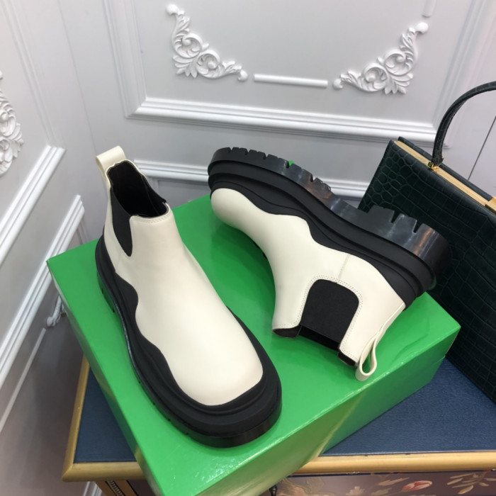 botteg*Ve*ne*ta boots women + men