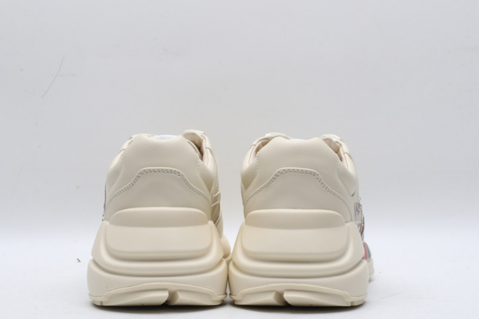 G*u*i sneaker