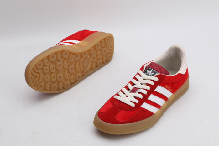 GUCC* X ADIDA* SNEAKER