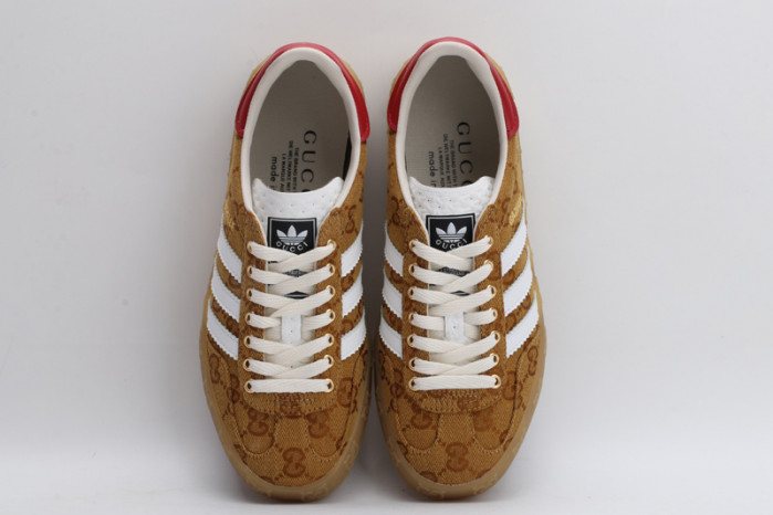 G*u*i* x adida* sneaker