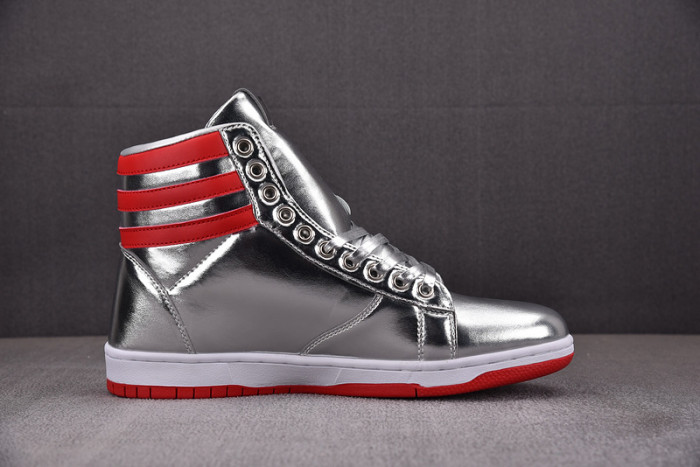 THE NEVER SURRENDER HIGH-TOP SNEAKER
