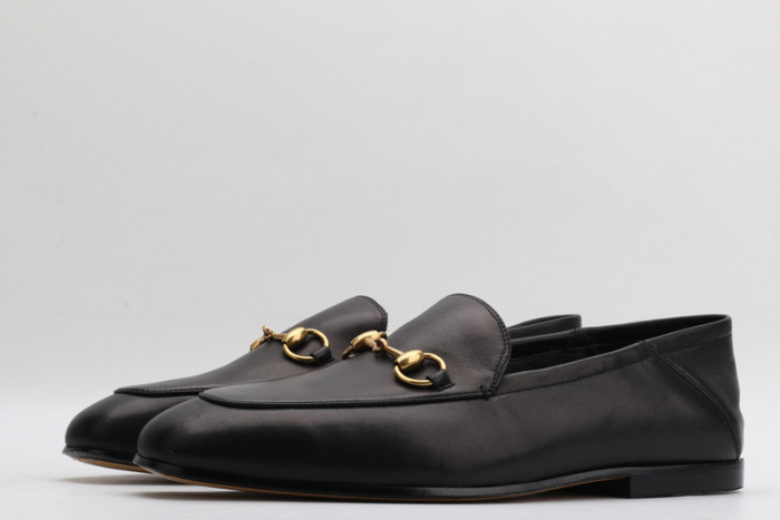 G*u*i  loafer