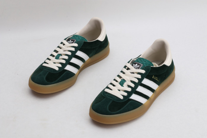 GUCC* X ADIDA* SNEAKER