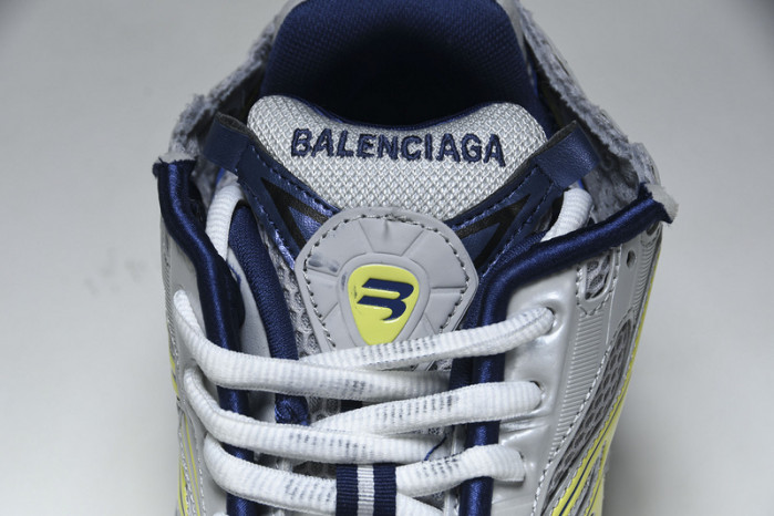 Ba*len*cia*ga -runner