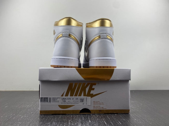 AIR JORDAN 1 RETRO HIGH OG FD2596-107