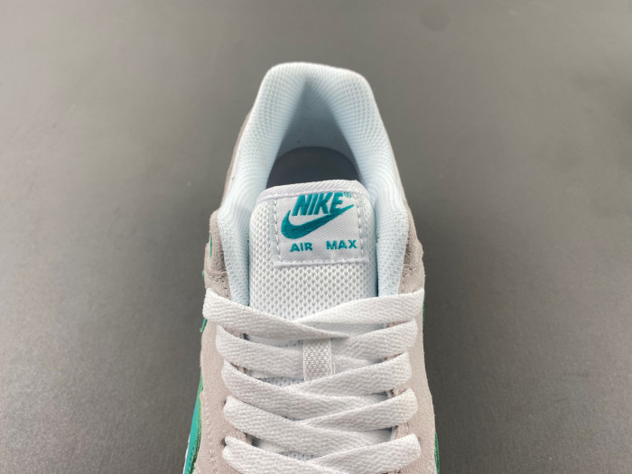NIKE AIR MAX 1
