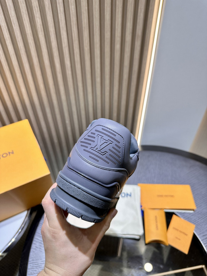 LO1_VTS SNEAKER