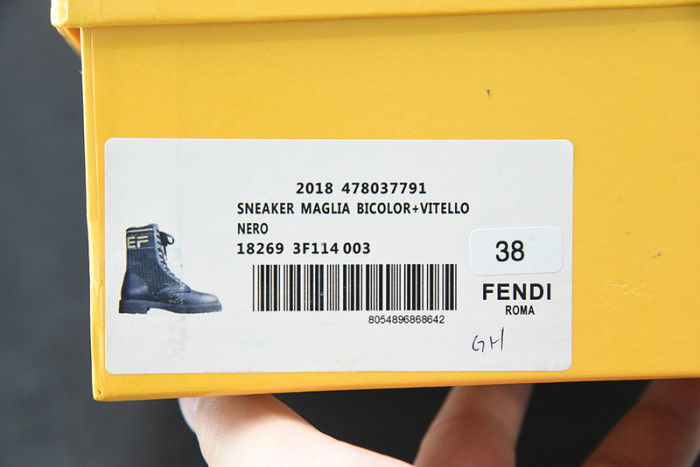 F**di boots