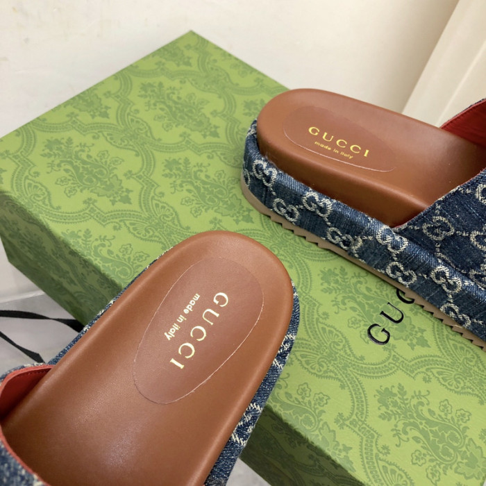 G*u*i sandal