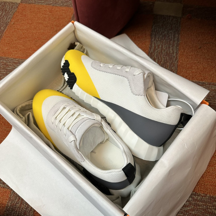 H**mes sneaker
