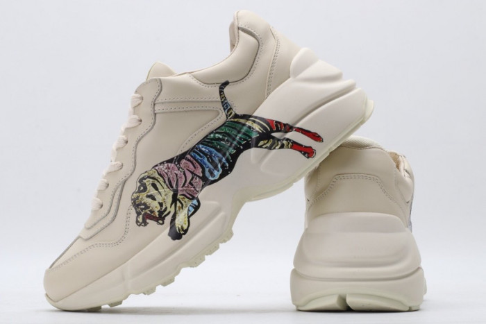 G*u*i rhyton  leather sneaker