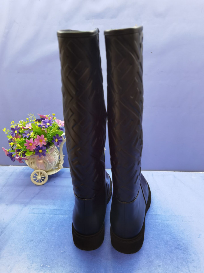 F**di boots