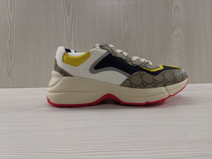 G*u*i sneaker