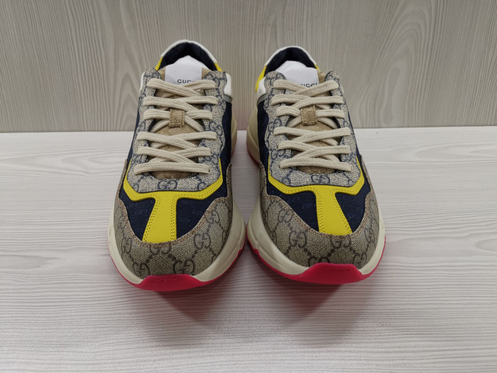 G*u*i sneaker