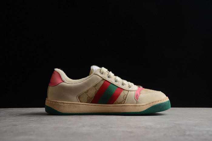 G*u*i sneaker