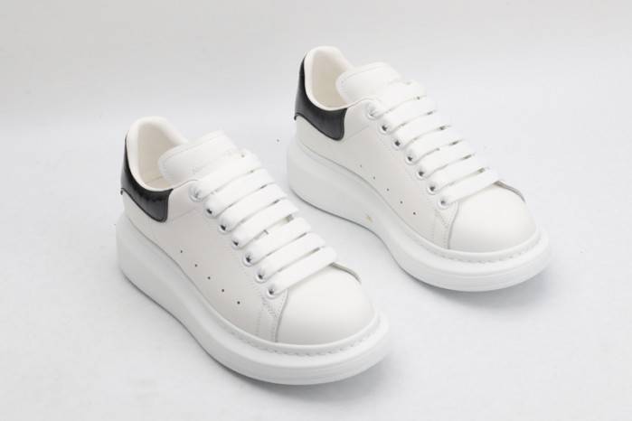 ALEXANDER MCQUEEN OVERSIZED
