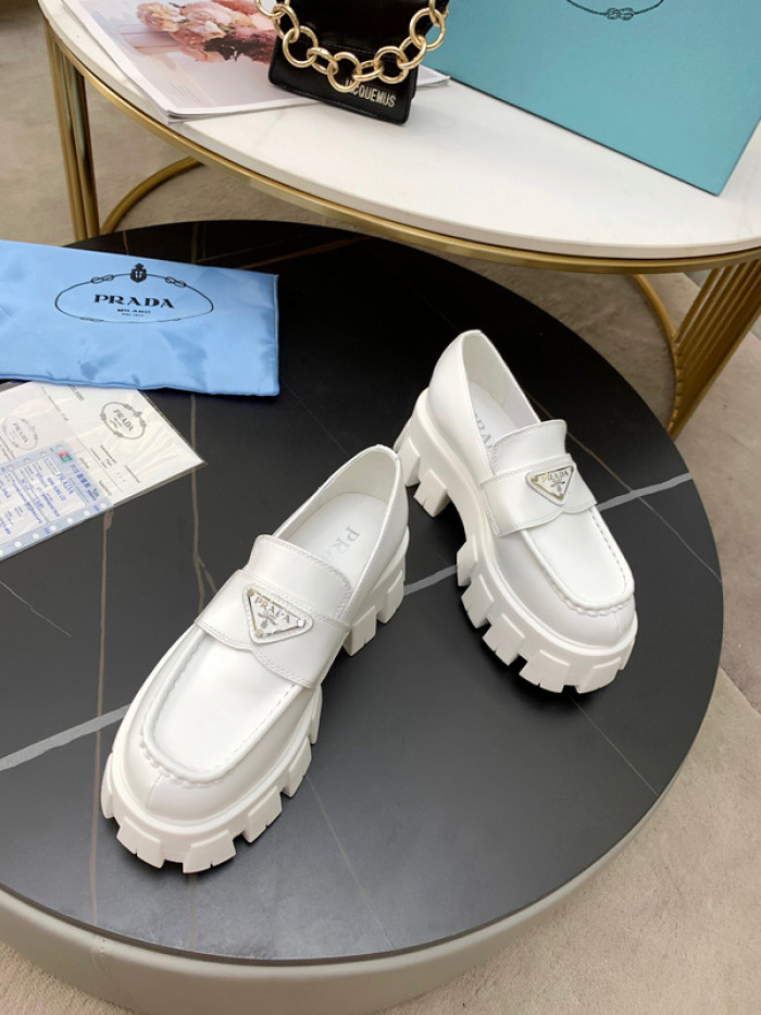 Pra*a shoes