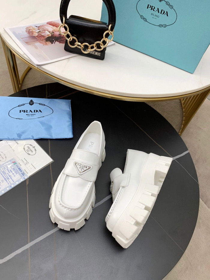 Pra*a shoes
