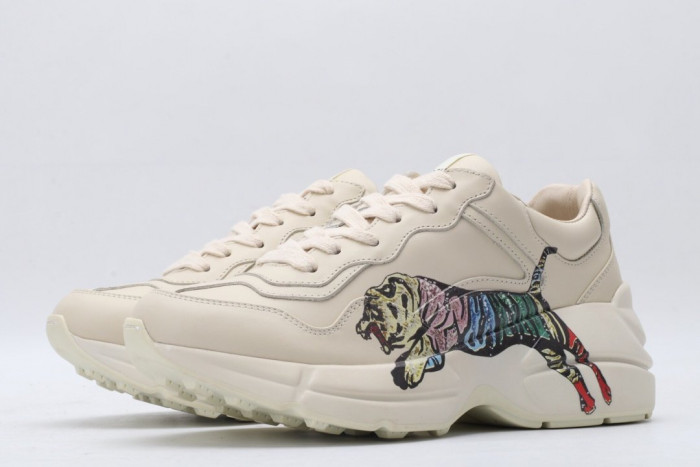 G*u*i rhyton  leather sneaker
