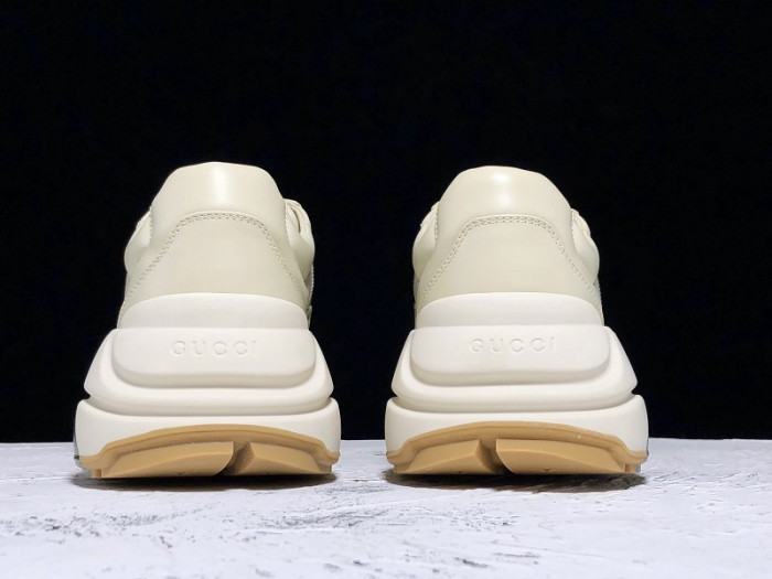 G*u*i rhyton vintage trainer sneaker