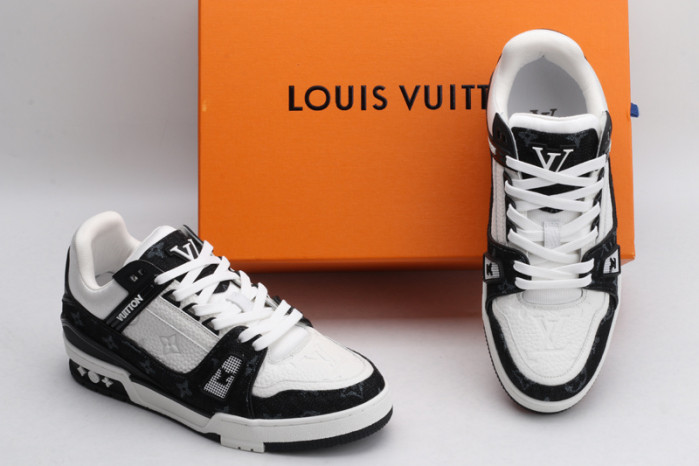 LO1_VTS SNEAKER